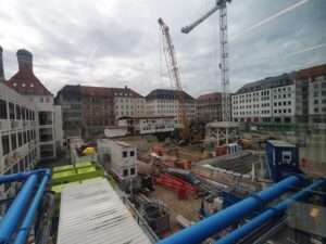 Blick auf die Baustelle der 2. Stammstrecke am Marienhof in München