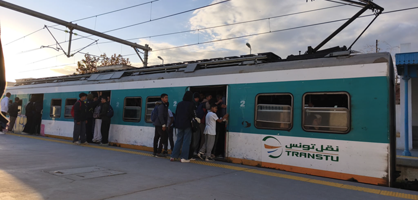 Nahverkehrszug Tunis-Goulette-Marsa (TGM)